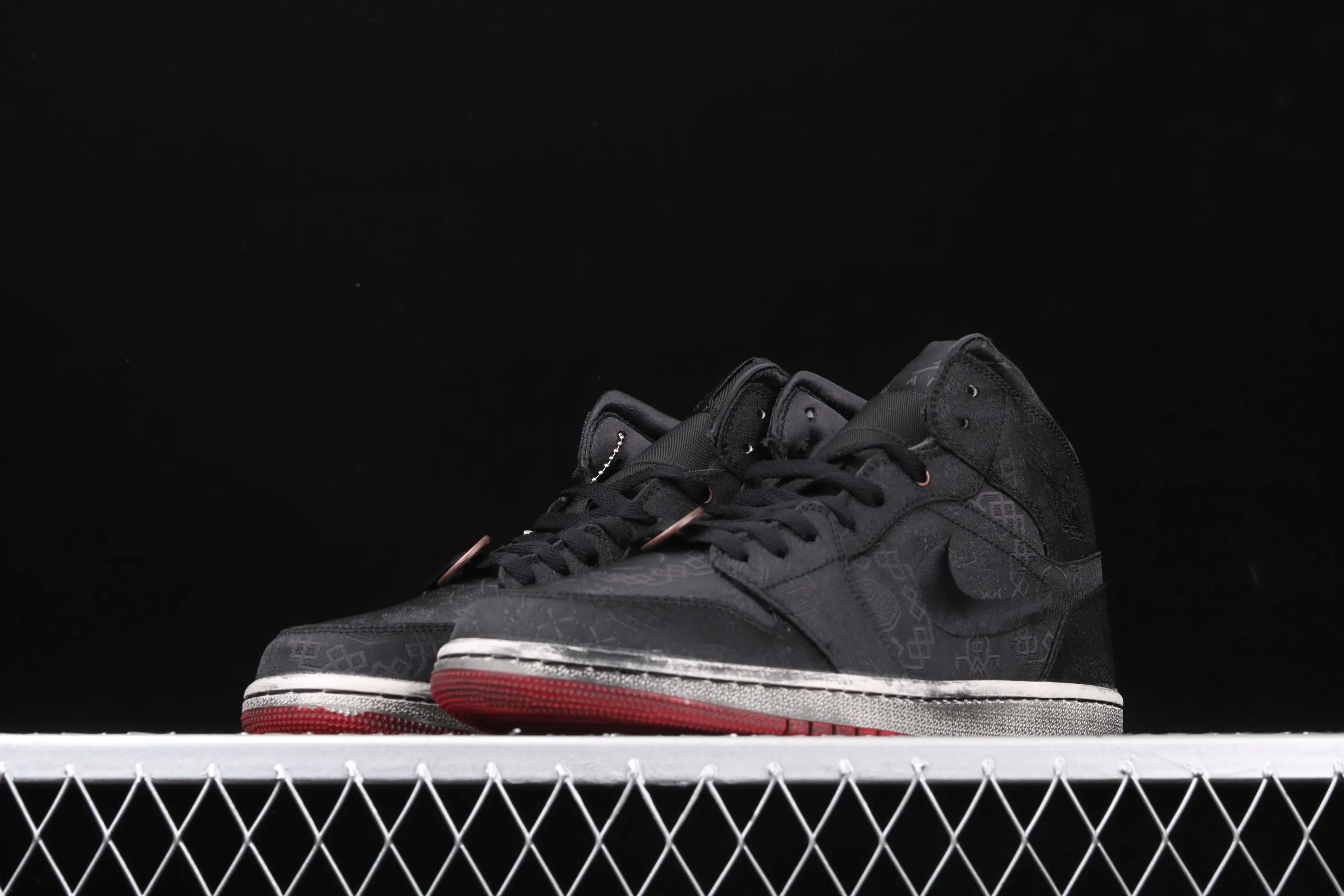 All categories Air Jordan Jordan series basketball shoes Air Jordan 1 Mid CLOT x Air Jordan 1 Mid "Fearless" AJ1 Joe 1 mid-top distressed black silk CU2804-002